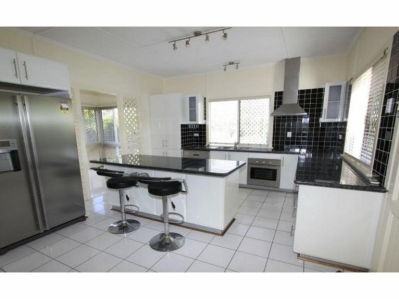 332 Lower Dawson Road, Allenstown QLD 4700